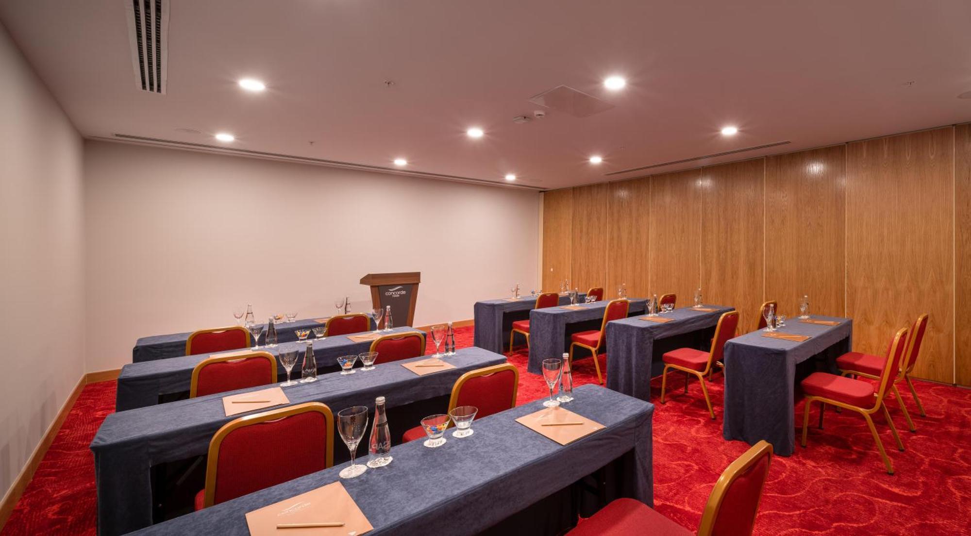 Concorde Tower Hotel & Casino Нікосія Екстер'єр фото Meeting room
