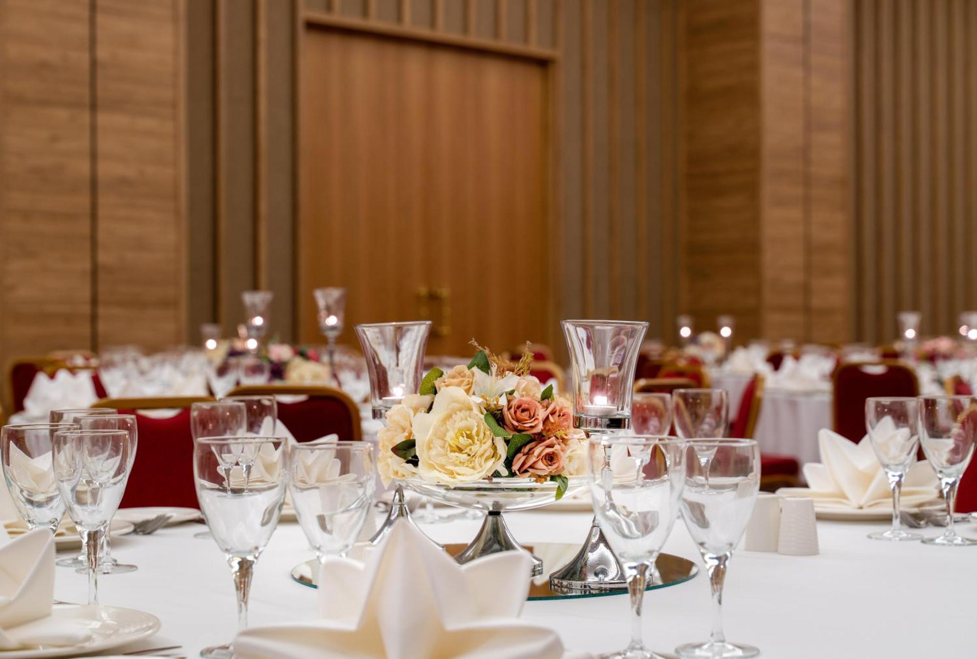 Concorde Tower Hotel & Casino Нікосія Екстер'єр фото The interior of the ballroom